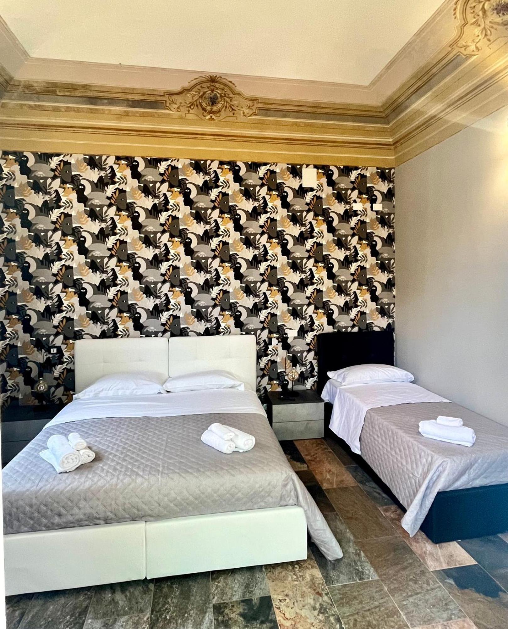 B&B Dimora Emily ปาแลร์โม ภายนอก รูปภาพ