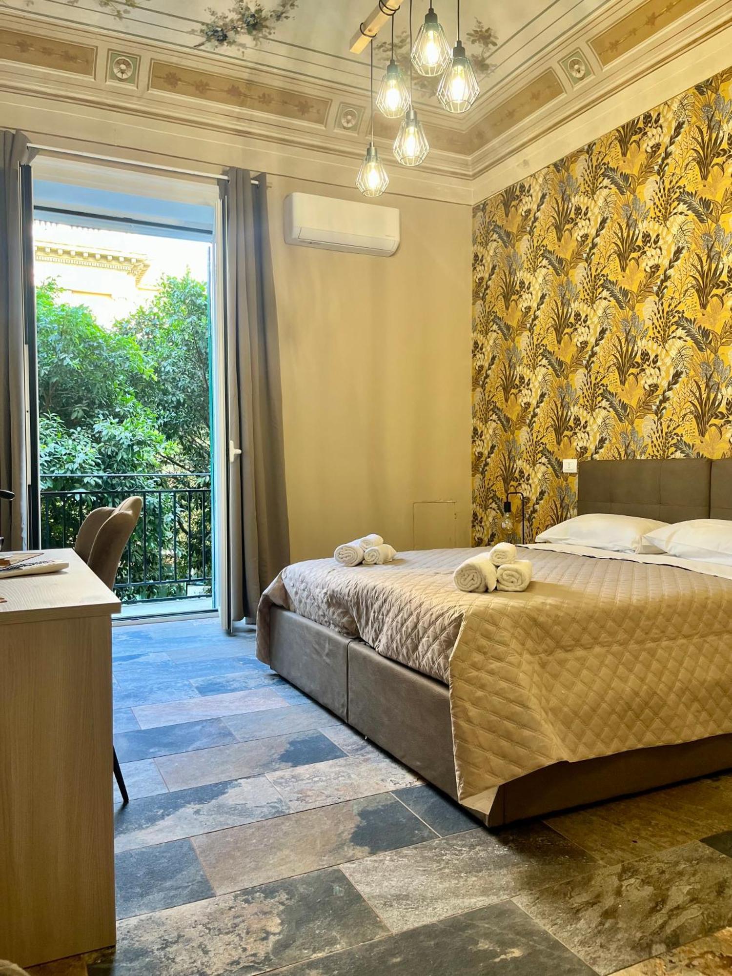 B&B Dimora Emily ปาแลร์โม ภายนอก รูปภาพ